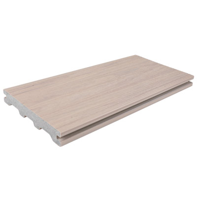 Exterior WPC decking